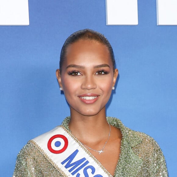 Indira Ampiot (Miss France 2023) - Avant-première Netflix de la série "Tapie" à l'UGC Normandie Paris le 11 septembre 2023. © Coadic Guirec/Bestimage