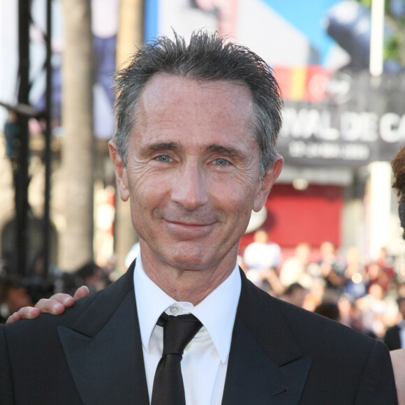 Certains maux sont rares mais pour autant moins handicapants pour ceux qui en souffrent.
Thierry Lhermitte au festival de Cannes