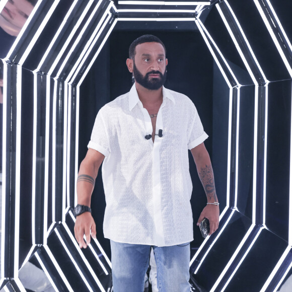 Exclusif - Cyril Hanouna - Sur le plateau de l'émission TPMP (Touche Pas à Mon Poste) présentée en direct par C.Hanouna et diffusée sur C8 - Paris le 05/09/2023 - © Jack Tribeca / Bestimage 