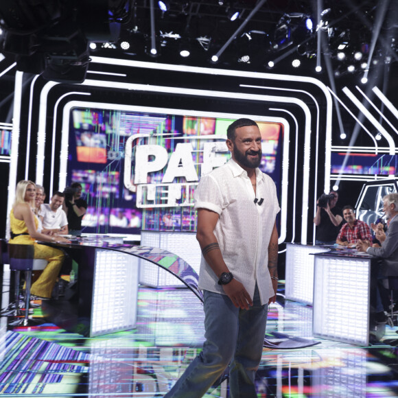 Exclusif - Cyril Hanouna - Sur le plateau de l'émission TPMP (Touche Pas à Mon Poste) présentée en direct par C.Hanouna et diffusée sur C8 - Paris le 05/09/2023 - © Jack Tribeca / Bestimage 