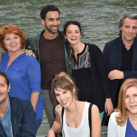 Exclusif - Bernard Le Coq, Véronique Genest, Joakim Latzko, Pauline Bression, Yvan Le Bolloc'h, Emmanuel Patron, Jean-Charles Chagachbanian, Léa François, Dana Hastier (patronne de France 3) - Soirée "Fête des fictions de France 3" à la péniche La Balle au Bond au port des Saints-Pères à Paris, le 4 juillet 2016. © Lionel Urman/Bestimage 