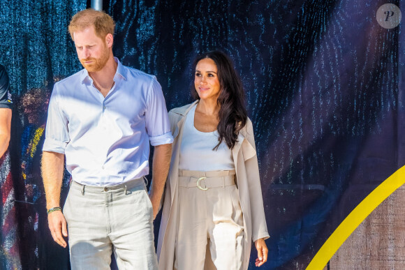 Elle a fait un petit crochet avant de retrouver sa maison et ses enfants.
Meghan Markle et le prince Harry aux Invictus Games à Dusseldorf.