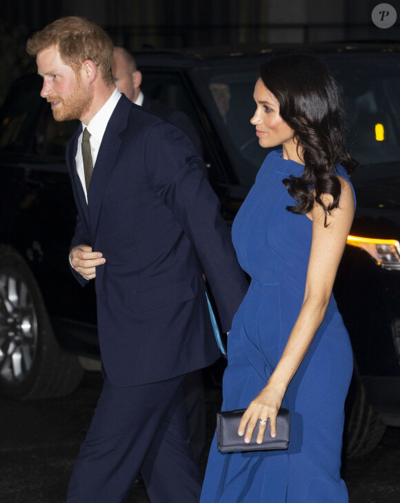 Le prince Harry, duc de Sussex, et Meghan Markle, duchesse de Sussex, arrivent au gala musical "100 Days to Peace". Londres, le 6 septembre 2018. 