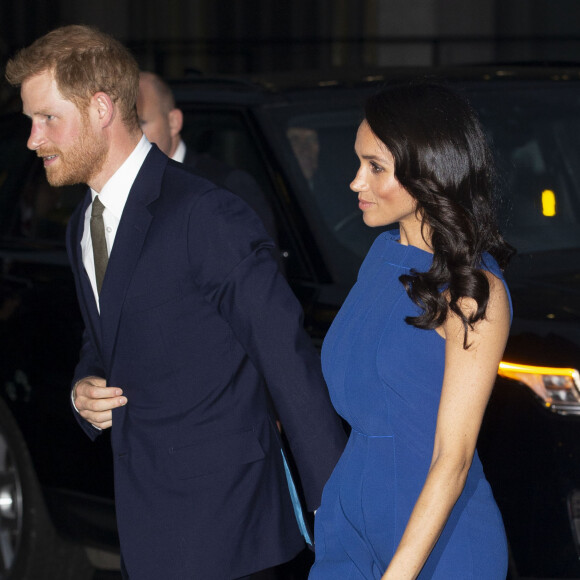 Le prince Harry, duc de Sussex, et Meghan Markle, duchesse de Sussex, arrivent au gala musical "100 Days to Peace". Londres, le 6 septembre 2018. 