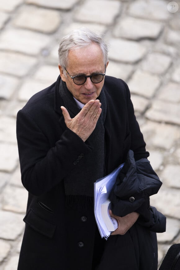 Fabrice Luchini - Cérémonie d'hommage national à l'Hôtel national des Invalides en hommage à Michel Bouquet décédé le 13 avril 2022. Paris le 27 avril 2022. Michel Bouquet a été inhumé dans la plus stricte intimité le 15/04/2022 à Étais-la Sauvin dans l'Yonne. © JB Autissier / Panoramic / Bestimage 