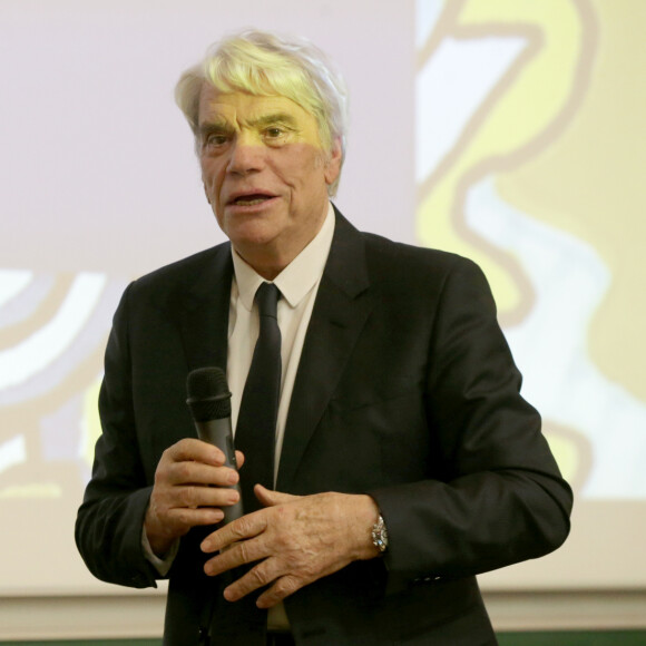Exclusif - Bernard Tapie, nouveau parrain des étudiants en médecine, en compagnie de sa femme Dominique et de Christian Estrosi (maire de Nice) participe à la rentrée solennelle de la faculté de médecine de Nice, le 22 novembre 2018. 