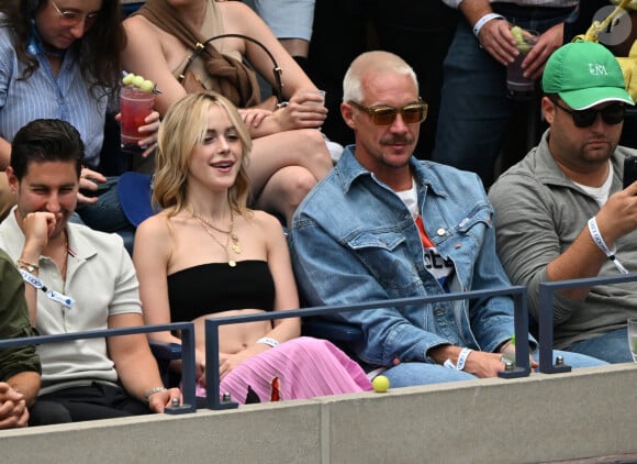 Kiernan Shipka et Diplo - Finale masculine opposant Novak Djokovic à Daniil Medvedev lors de l'US Open au stade Arthur Ashe. New York, le 10 septembre 2023.