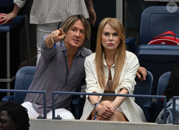 Keith Urban et sa femme Nicole Kidman - Finale masculine opposant Novak Djokovic à Daniil Medvedev lors de l'US Open au stade Arthur Ashe. New York, le 10 septembre 2023.