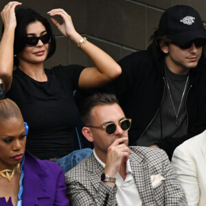 Kylie Jenner et son compagnon Timothée Chalamet - Finale masculine opposant Novak Djokovic à Daniil Medvedev lors de l'US Open au stade Arthur Ashe. New York, le 10 septembre 2023.