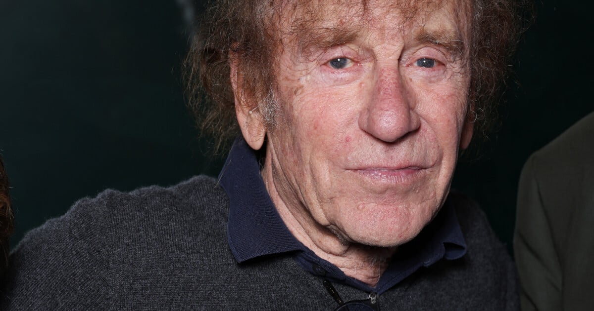 Alain Souchon et son fils Pierre, son sosie, entourés de Fiona Gélin radieuse et de son jeune