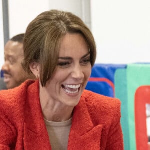 Catherine (Kate) Middleton, princesse de Galles se rend au centre éducatif Orchards de Milton Regis à Sittingbourne le 27 septembre 2023. 