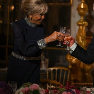 Toast et discours lors du dîner d'Etat au château de Versailles en l'honneur de la visite officielle du roi et de la reine d'Angleterre en France le 20 septembre 2023. 