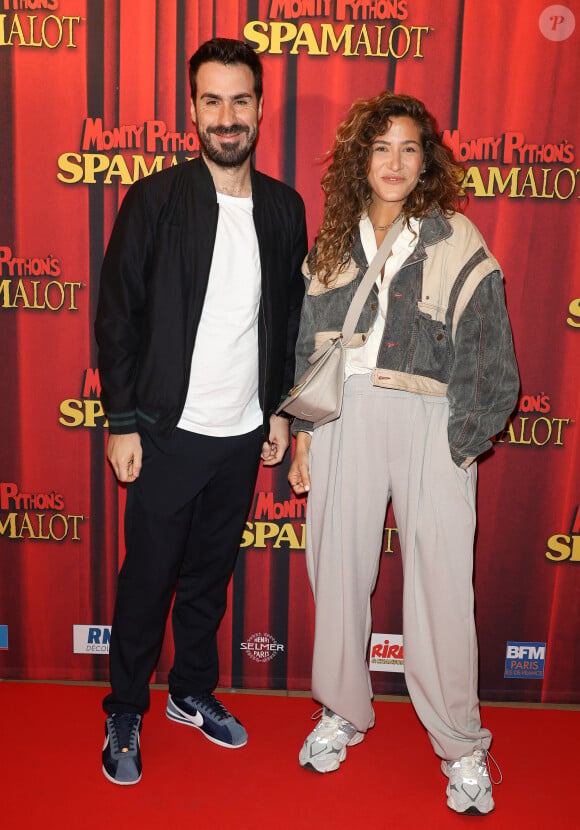 Simon Astier, Manon Azem - Générale de la comédie musicale "Monty Python's Spamalot" au Théâtre de Paris, le 28 septembre 2023. © Coadic Guirec/Bestimage