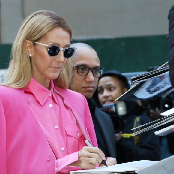 Celine Dion a choisi de s'habiller en rose pour la Journée Internationale pour les Droits des Femmes à New York le 7 mars 2020. 