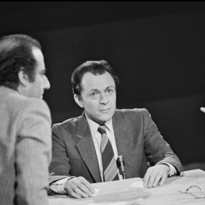Jean-Pierre Elkabbach et Alain Duhamel avec Michel Rocard. 