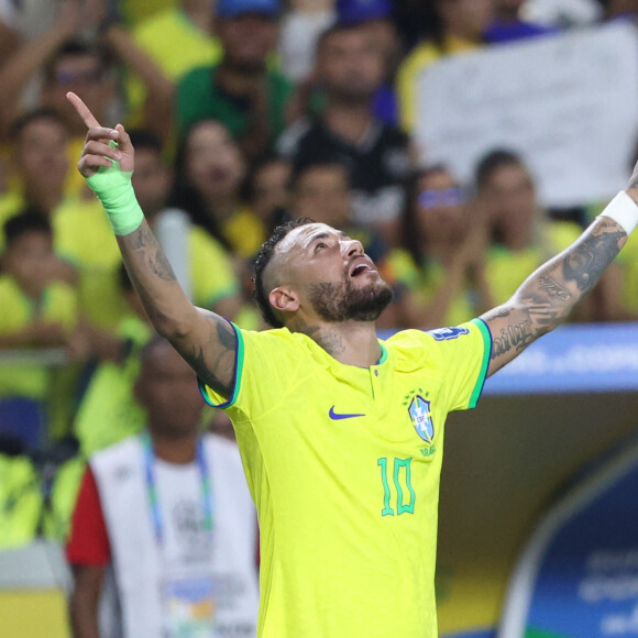 Une belle nouvelle pour le footballeur, dont la carrière est en pleine transition.
Neymar Jr marque pour le Brésil dans les qualifications pour la Coupe du Monde 2026. 8 septembre 2023. © Leco Viana/TheNEWS2 via ZUMA Press Wire