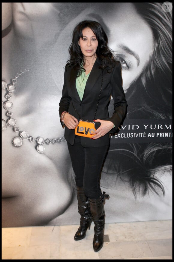 Yamina Benguigui lors de la présentation de la nouvelle boutique du joaillier David Yurman au Printemps Haussmann à Paris le 7 mars 2010