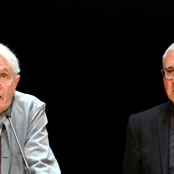 Jacques Rancière, Robert Maggiori et Charlotte Casiraghi durant la cérémonie de proclamation de l'édition 2023 des Prix de la Fondation Prince Pierre à l'opéra Garnier à Monaco, le 10 octobre 2023. Le palmarès 2023 est pour la littérature : le Prix Littéraire à Jean-Noël Pancrazi, pour l'ensemble de son oeuvre, la Bourse de la Découverte à Éric Chacour pour son premier roman "Ce que je sais de toi" et le coup de coeur des lycéens, à Julia Minkowski pour son premier roman "Par-delà l'attente". Pour la musique : le coup de coeur des jeunes mélomanes va à Kristine Tjogersen pour son oeuvre Between trees, et le tremplin musical à Zeno Baldi et pour la philosophie : le Prix de la Principauté, en partenariat avec les Rencontres Philosophiques de Monaco et la Fondation Prince Pierre va à Jacques Rancière, pour l'ensemble de son oeuvre. © Bruno Bebert / Bestimage