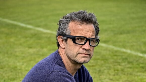 Fabien Galthié : Malgré la défaite, son fils Mathis, beau gosse rugbyman, garde le "sourire"