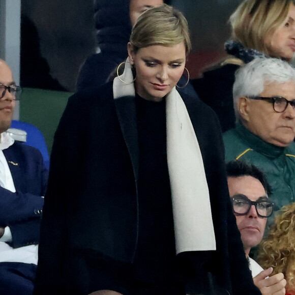 Charlène de Monaco dans les tribunes lors de la demi-finale de la Coupe du Monde de Rugby opposant l'Angleterre à l'Afrique du Sud (15 - 16) au Stade de France à Saint-Denis, France, le 21 octobre 2023. © Dominique Jacovides/Bestimage 