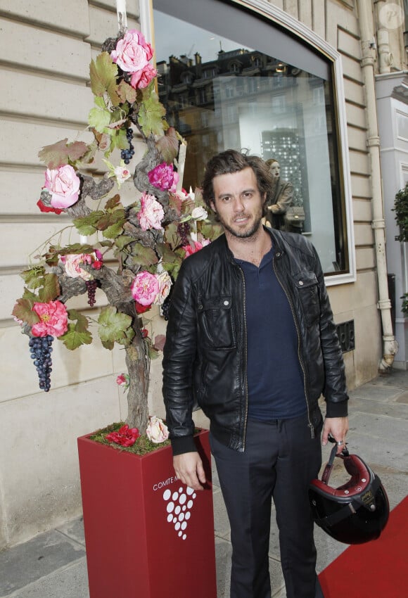 L'acteur de 47 ans a élu domicile à Guidel, village non loin de Quimperlé 
Lannick Gautry - Les vendanges de l'avenue Montaigne chez Dior à Paris le 11 septembre 2012