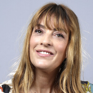 Portrait de Eve Angeli, lors de l'enregistrement de l'émission "Chez Jordan". Le 23 mars 2022 © Cédric Perrin / Bestimage