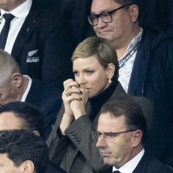 La princesse Charlene de Monaco - La princesse Charlene de Monaco laisse éclater sa joie lors de la victoire de l'Afrique du Sud à la finale de la coupe du monde de rugby au stade de France le 28 octobre 2023. © Cyril Moreau / Bestimage 