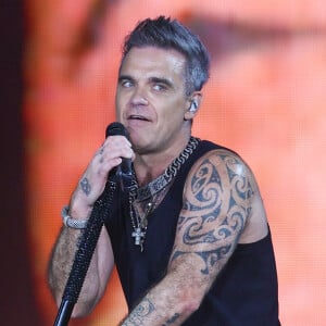 Le parcours et la carrière de Robbie Williams sont retracés dans un documentaire qui sera...
Robbie Williams en concert au Bavaria Sounds à Munich, Allemagne. © Action Press/Bestiamge