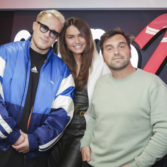 Exclusif - Guillaume Genton,Diane Leyre (Miss France 2022), Fabien Delettres - Matinale d'Europe 2, 6H-9H30 animée par G.Genton, F.Delettres, D.Leyre - Paris le 03/01/2023 - © Jack Tribeca / Bestimage 