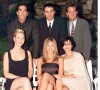 Ses amis de "Friends" lui avaient rendu un bel hommage via un communiqué en commun.
Jennifer Aniston, Courteney Cox, Lisa Kudrow, Matt LeBlanc, Matthew Perry et David Schwimmer, à Berverly Hills (archives)