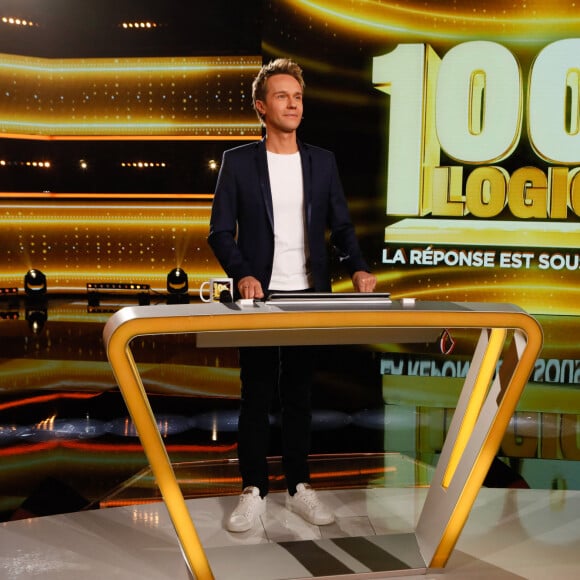 Exclusif - Cyril Féraud - Enregistrement de l'émission "100% Logique", présentée par C.Féraud et diffusée le 18 novembre sur France 2 © Christophe Clovis / Bestimage 