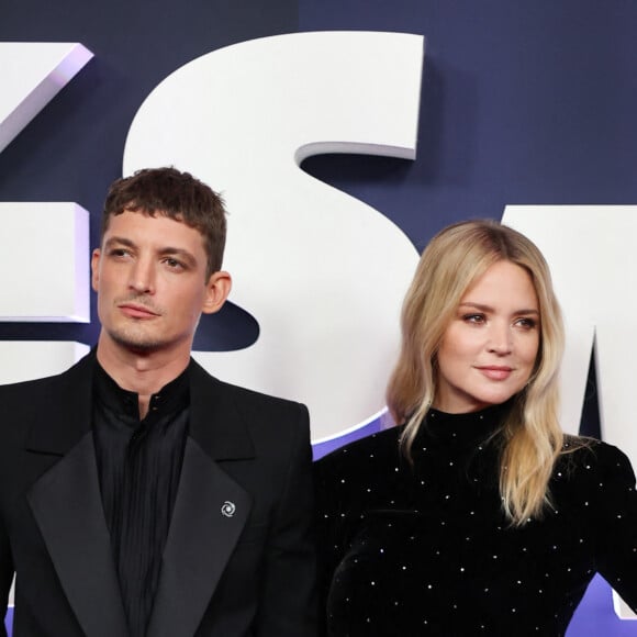 Virginie Efira et son compagnon Niels Schneider au photocall de la 48ème cérémonie des César à l'Olympia à Paris le 24 février 2023 © Dominique Jacovides / Olivier Borde / Bestimage 