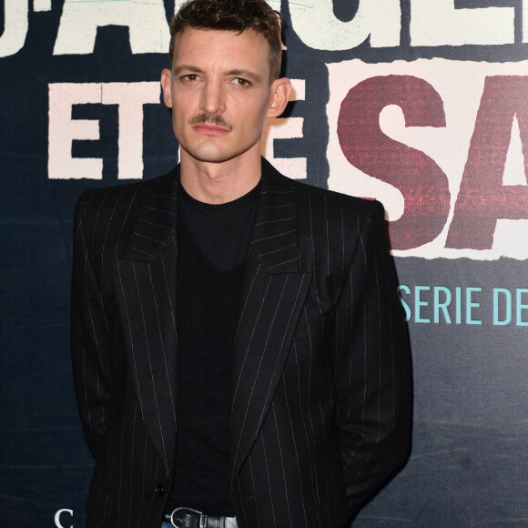 Niels Schneider - Avant-première du film "D'argent et de sang" à l'Ugc Normandie à Paris le 11 octobre 2023. © Veeren/Bestimage