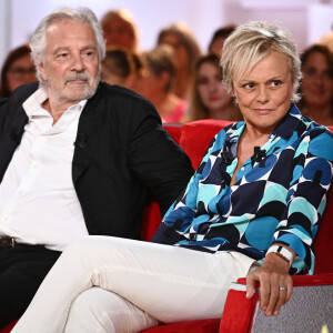 Exclusif - Pierre Arditi et Muriel Robin - Enregistrement de l'émission "Vivement dimanche" au studio Gabriel, présentée par M.Drucker, diffusée sur France 3 le 17 septembre 2023. © Guillaume Gaffiot / Bestimage 