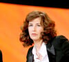 Décidément, entre Valérie Lemercier et la cérémonie des César, c'est une grande histoire d'amour.
Dany Boon et Valérie Lemercier - 32e cérémonie des César au Théâtre du Châtelet. 2007.