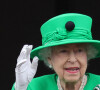 Elle a expliqué que ses deux fils August et Ernest, entretenaient d'excellents rapports avec les chiens d'Elizabeth II.
La reine Elizabeth II d'Angleterre - La famille royale regarde la grande parade qui clôture les festivités du jubilé de platine de la reine à Londres le 5 juin 2022. 
