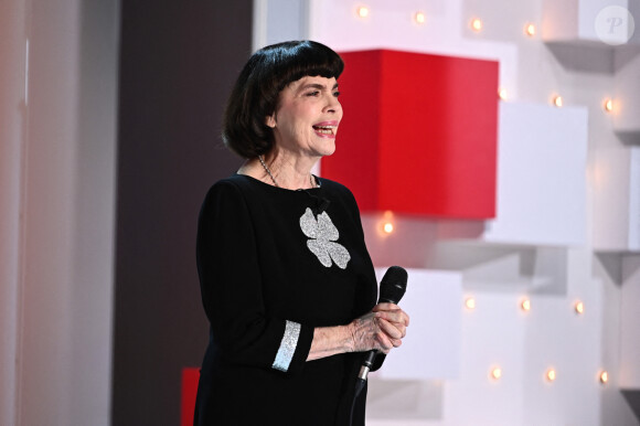 Exclusif - Mireille Mathieu - Enregistrement de l'émission Vivement dimanche au studio Gabriel à Paris, le 10 novembre 2023, présentée par M.Drucker et diffusée le 26 novembre 2023 sur France 3.