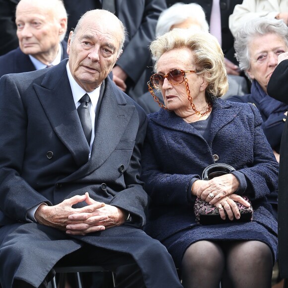 Jacques et Bernadette Chirac - Obsèques de Antoine Veil au cimetière du Montparnasse à Paris. Le 15 avril 2013.