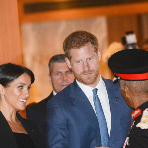Le prince Harry, duc de Sussex et Meghan Markle, duchesse de Sussex quittent la soirée WellChild Awards à Londres le 4 septembre 2018. 