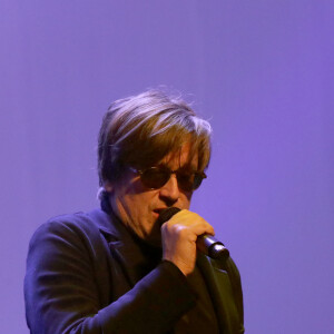 Mais n'attendez rien de plus sur sa vie privée ! 
Exclusif - Thomas Dutronc - 16ème Gala de la Fondation " Recherche Alzheimer " à l'Olympia à Paris. Le 20 mars 2023 © Bertrand Rindoff Petroff / Bestimage 