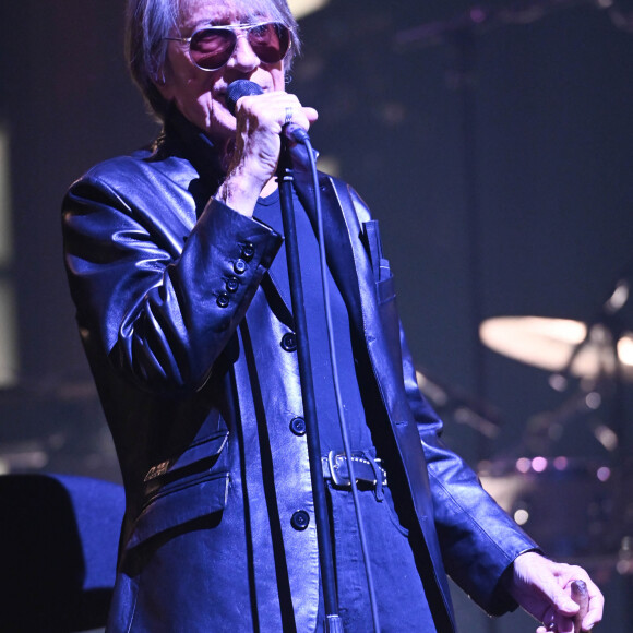 Jacques Dutronc et Thomas Dutronc en showcase de leur tournée "Dutronc & Dutronc" au Centre Evénementiel de Courbevoie le 11 avril 2022. © Coadic Guirec/Bestimage