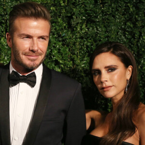 David Beckham revient sur sa rencontre avec Victoria
 
David Beckham, Victoria Beckham - Soirée "Evening Standard Theatre Awards" à Londres.