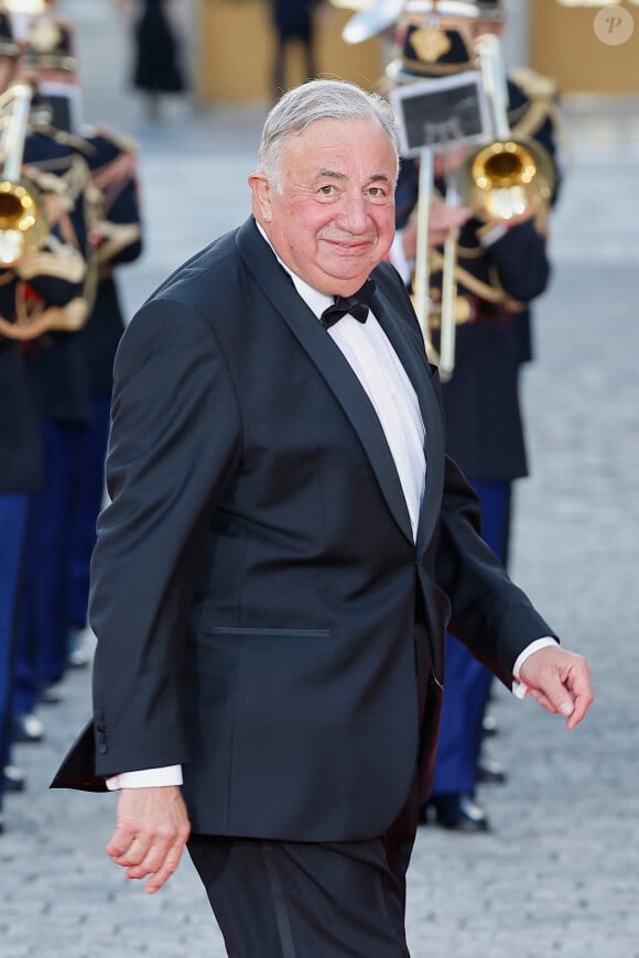 À l'inverse, d'autres saluent Gérard Larcher pour sa virulente attaque
 
Gérard Larcher - Dîner d'Etat au château de Versailles en l'honneur de la visite officielle du roi et de la reine d'Angleterre en France (20 - 22 septembre 2023). Le 20 septembre 2023. 150 invités triés sur le volet ont été conviés à cette occasion. © Moreau-Jacovides / Bestimage