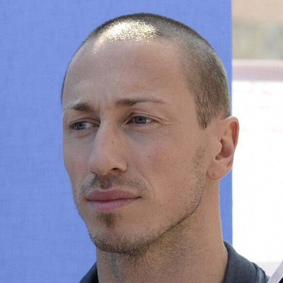 Frédérick Bousquet pleure la mort d'un grand champion
Le nageur Frédérick Bousquet, qui figure en position éligible sur les listes du maire UMP sortant Jean Claude Gaudin, lors d'une conférence de presse dans le cadre de la campagne pour les élections municipales à Marseille.