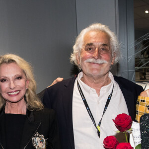 Exclusif - Christopher Stills, sa mère Véronique Sanson avec son compagnon Christian Meilhan et sa soeur Violaine Sanson-Tricard - People au Palais des Sports lors du concert de Véronique Sanson pour son 70ème anniversaire à Paris le 24 avril 2019. © Cyril Moreau/Bestimage