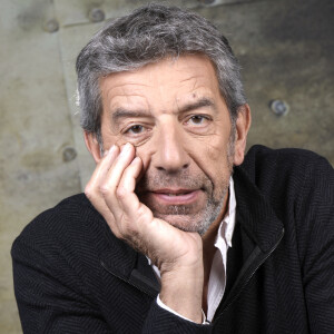 Portrait de Michel Cymès lors de l'émission "Chez Jordan" à Paris le 8 avril 2022. © Cédric Perrin / Besetimage  