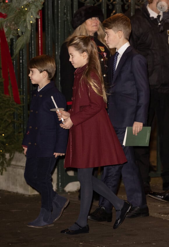 Le prince Louis de Galles, La princesse Charlotte de Galles, Le prince George de Galles, - Traditionnel concert de Noël "Together At Christmas" à l'abbaye de Westminster à Londres, le 8 décembre 2023. 