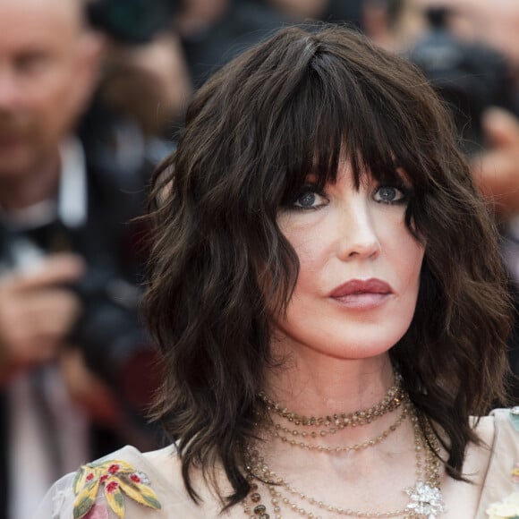 Isabelle Adjani - Montée des marches du film "Everybody Knows" lors de la cérémonie d'ouverture du 71ème Festival International du Film de Cannes, France, le 8 mai 2018. © Pierre Perusseau/Bestimage 