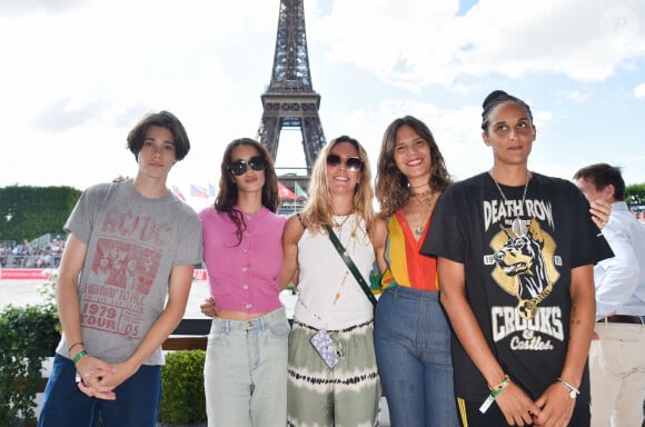 Exclusif - Jean Depardieu (dernier fils de Gérard Depardieu), Iman Perez, Marie Coupérie-Eiffel, Vanille Clerc et Roxane Depardieu dans l'espace VIP lors de la 8ème édition du "Longines Paris Eiffel Jumping" au Champ de Mars à Paris. © Gorassini / Perusseau / Tribeca / Bestimage