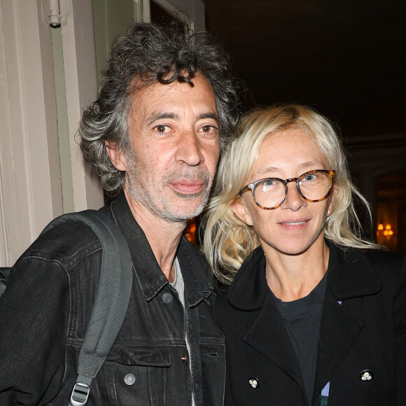 Sylvie Testud est en couple !
Éric Elmosnino et Sylvie Testud - Générale de la pièce "Un léger doute" au théâtre de la Renaissance à Paris. © Coadic Guirec / Bestimage 